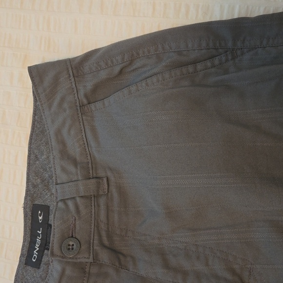 ONEILL Men's Walking Shorts Grey Size 32 - Picture 3 of 10
